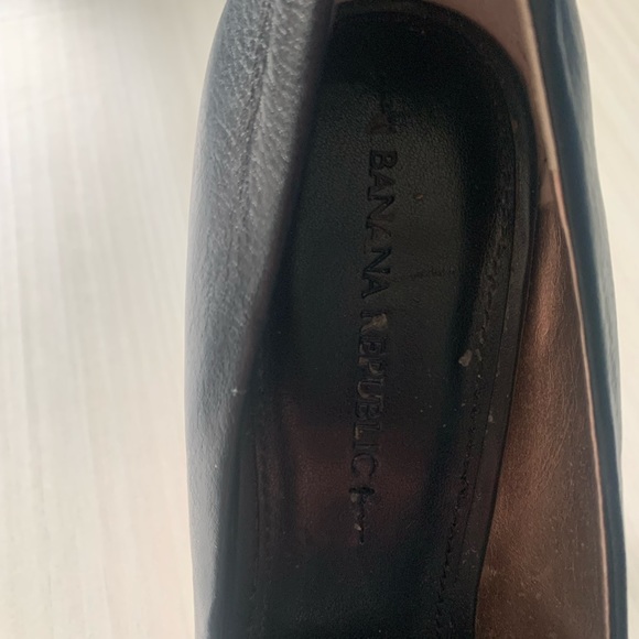 🌺 BANANA REPUBLIC LEATHER PUMPS - Picture 7 of 9